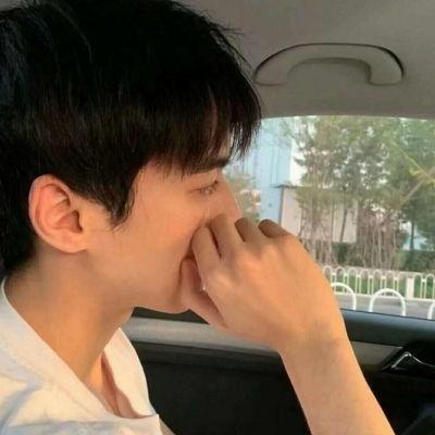 明星网红的头像男生真人,揭秘明星网红的真实面貌