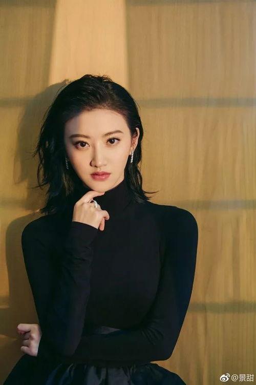 明星网红真的不怕冷吗,揭秘明星网红不怕冷的真相