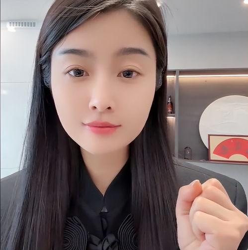 有明星网红的网站吗,揭秘热门网站的魅力所在
