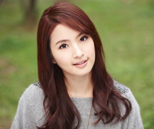 最火的女明星网红,揭秘最火女明星网红的崛起之路