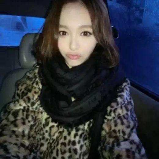 明星网红穿的山猫皮草,明星网红穿搭引发动物保护热议