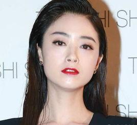 明星网红耳钉图片女生,网红明星耳钉造型解析