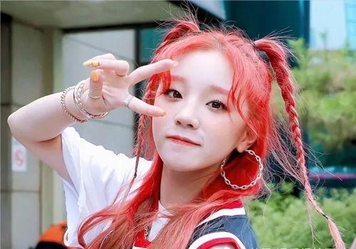 挑战给明星网红染头发,炫酷发型引领时尚风潮