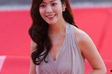 明星网红崴脚是谁,意外瞬间引发网友热议