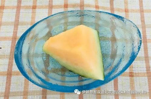 今日加餐桃酥哈密瓜,今日加餐的甜蜜邂逅