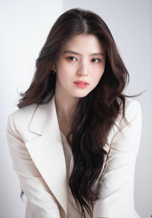 特别像韩国女明星网红,揭秘网红与韩国女明星的惊人相似度