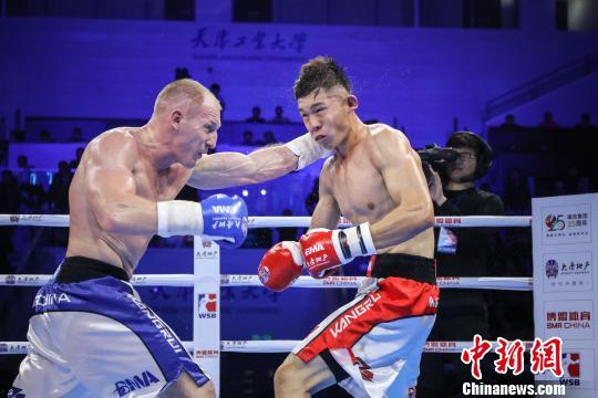 明星网红打拳击事件,一场意外的“拳”击秀