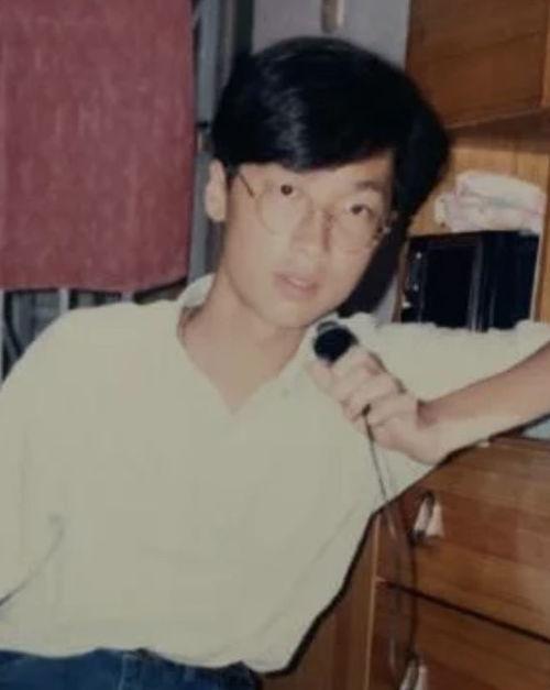 公务员老板明星网红,跨界融合的多元人生轨迹