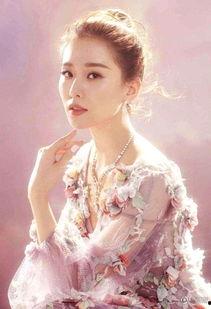 刘诗诗今日头条吃瓜,揭秘明星背后的真实生活片段